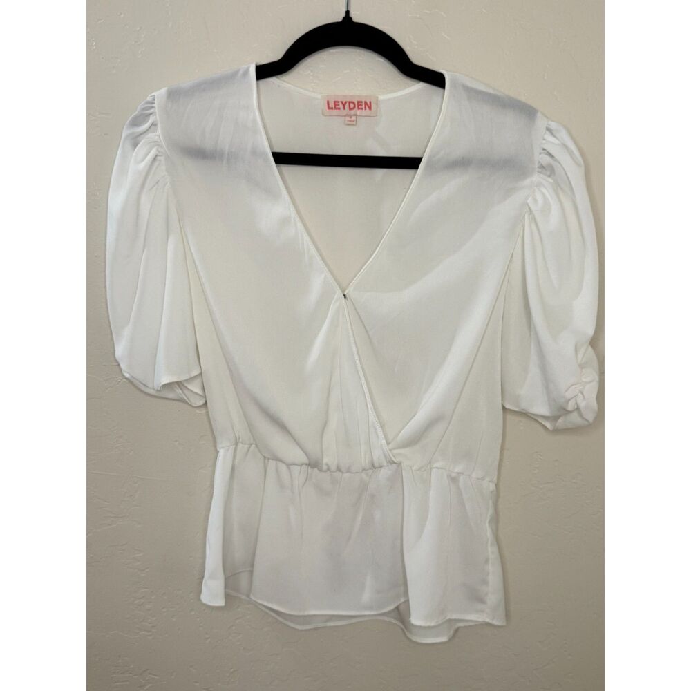 Leyden White Puff Sleeve Peplum Blouse Small Surplice V Neck Wrap Style Top 0055